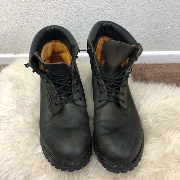 Timberland 6-inch Boots - Picture 2 of 5